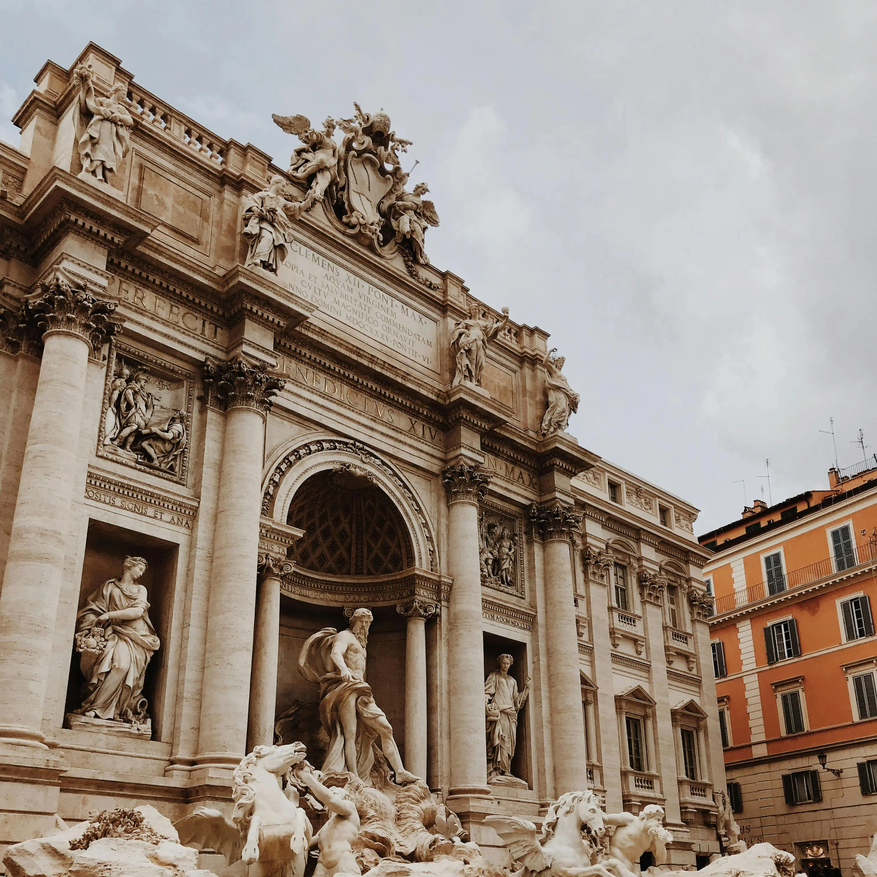 Roman Influence on Typography: Development of Serif